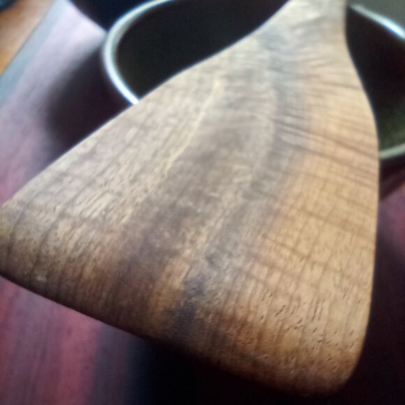 FoggyBayStudio Oregon/No.Ca. Myrtle spatula. Wood cooking utensil. - Picture 4 of 5